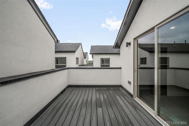 Building Photo - 1382 Zenobia St