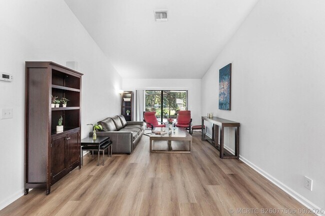 Building Photo - 13645 Exotica Ln