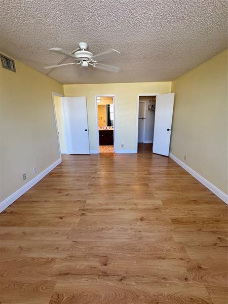 Building Photo - 5200 N Ocean Blvd