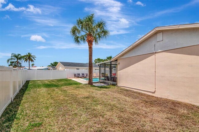 Building Photo - 4712 114th St N