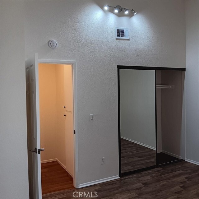 Building Photo - 1419 W 179th St