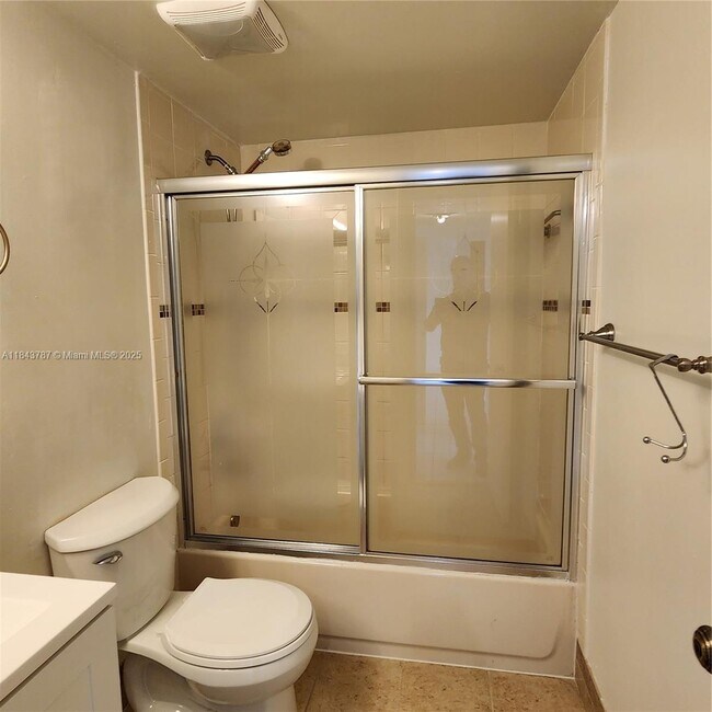 Building Photo - 8550 N Sherman Cir