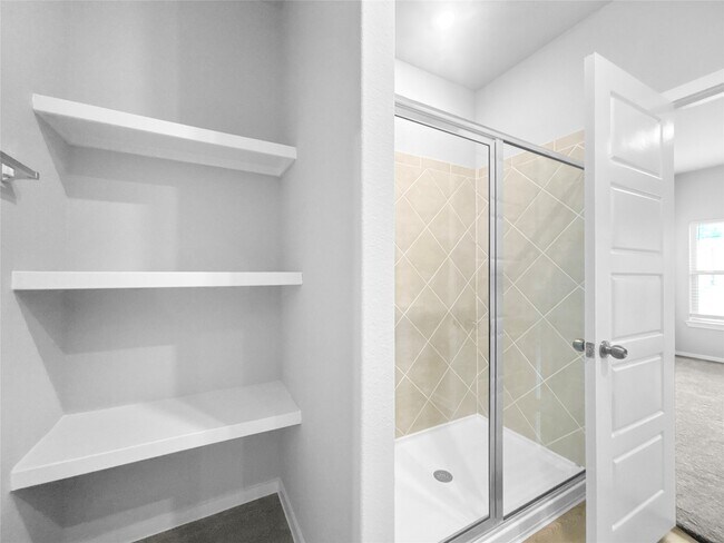 Building Photo - 632 Levine Ct