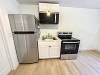 Building Photo - 4605 N Hubert Ave