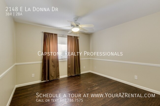 Building Photo - 2148 E La Donna Dr