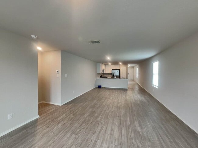 Building Photo - 10511 Varmus Dr