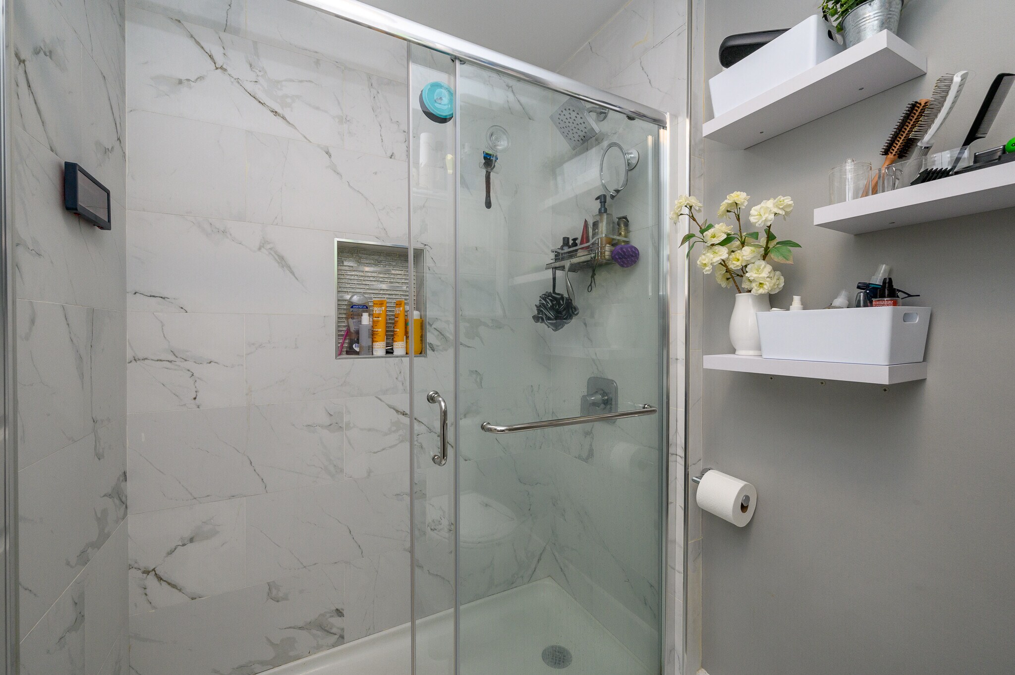 Building Photo - 569 Liberty Ave