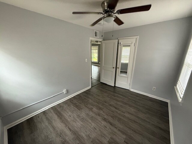 Building Photo - 4525 W 149th St