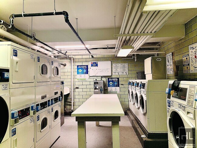 Building Photo - EAST 35 STREET