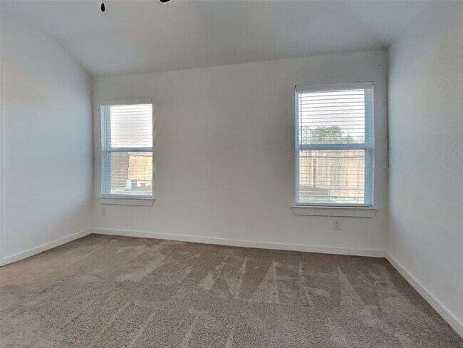 Building Photo - 16934 Lagos Ln