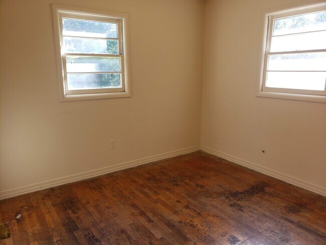 Building Photo - 408 Pinckney St