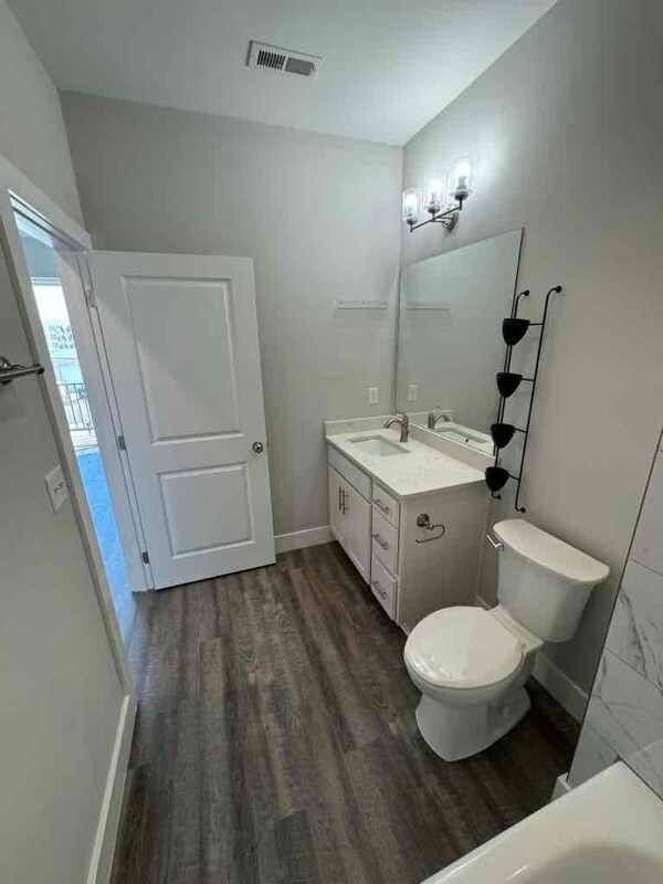 Building Photo - 1609 Fagan St