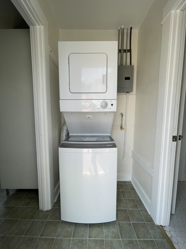 Washer dryer facing back door - 3534 Helms Ave