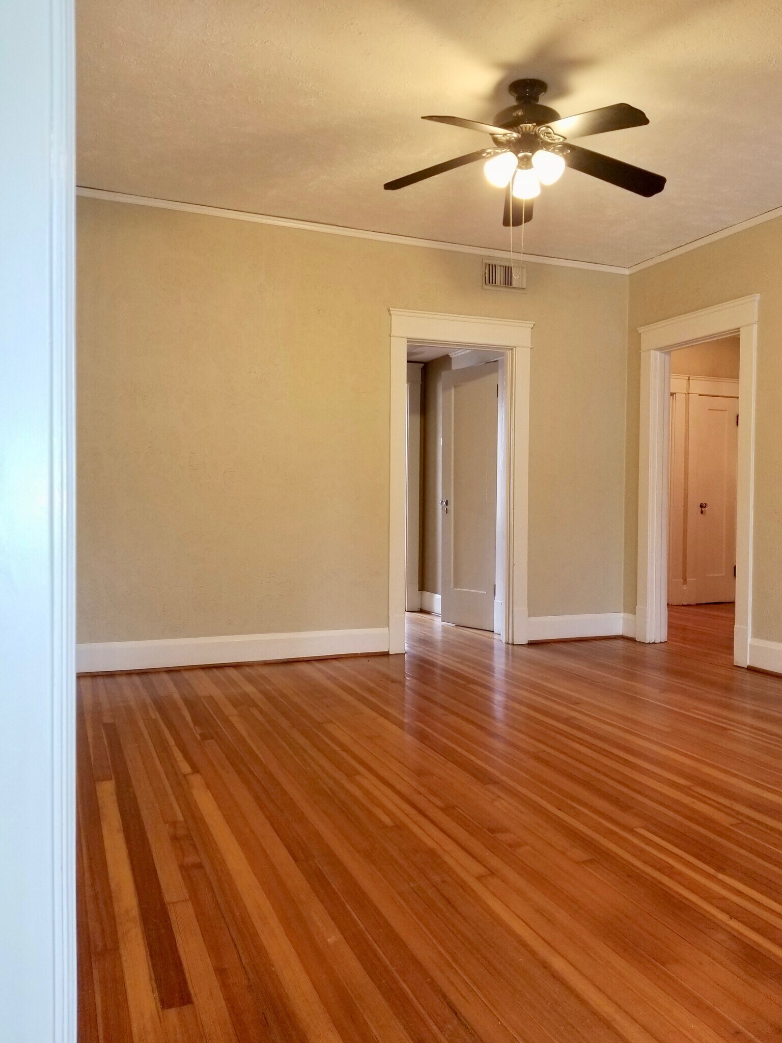 Building Photo - 2603 Milam St