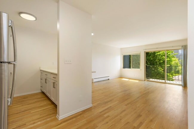 Interior Photo - Century Terrace