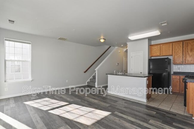 Building Photo - 18234 Hurricane Ct