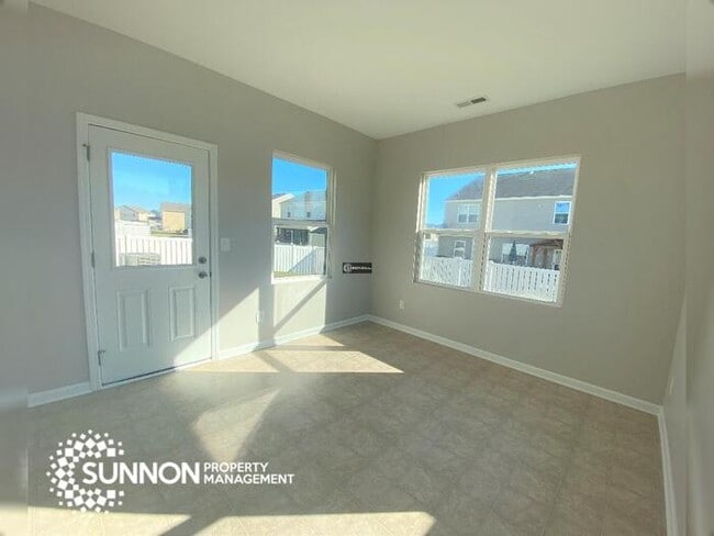 Building Photo - Charming 4 Bed, 3 Bath Home Corner Lot in Indian Trail!