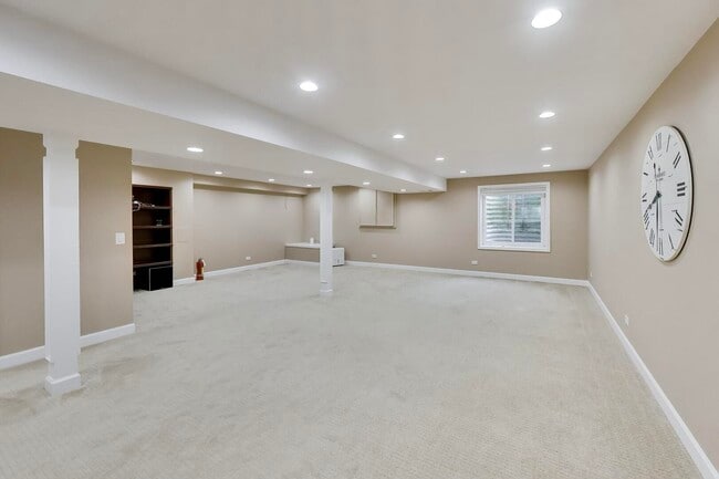 Building Photo - 501 Tuscany Dr