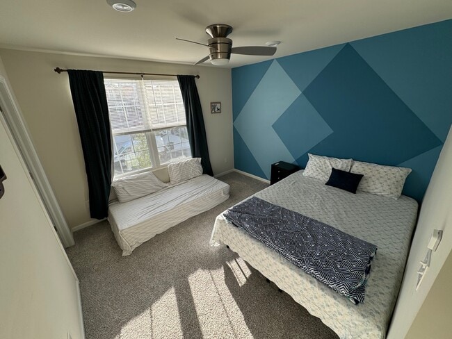 Building Photo - 4859 Broomfield Way