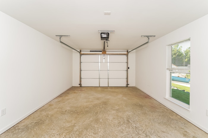 Building Photo - 200 Willowridge Ln