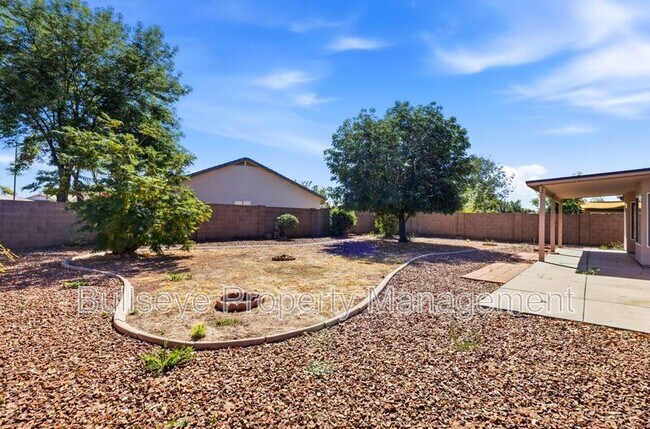 Building Photo - 2163 S Tucana Ln