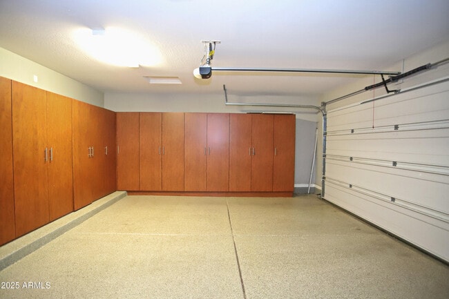 Building Photo - 4116 S Greythorne Way