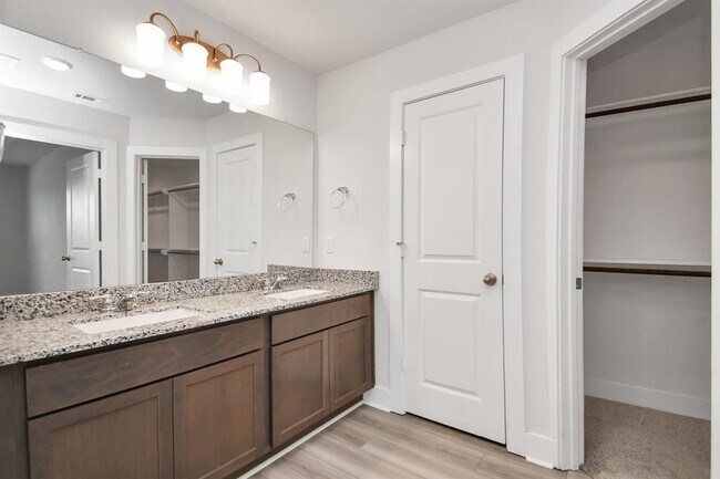 Building Photo - 20519 Prairie Cypress Dr