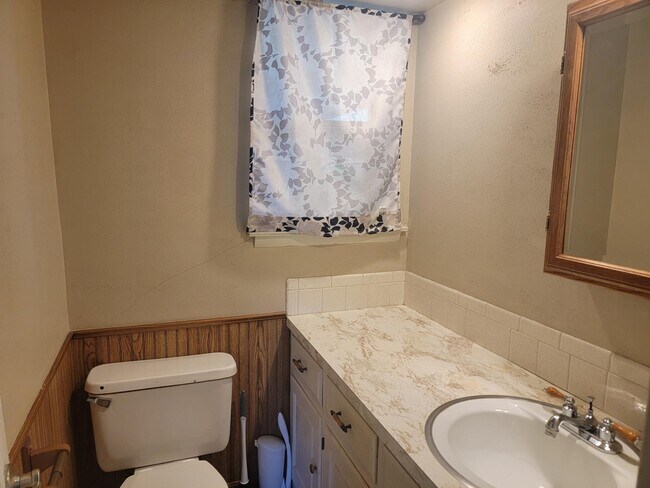 Building Photo - 2307 Quannah Dr