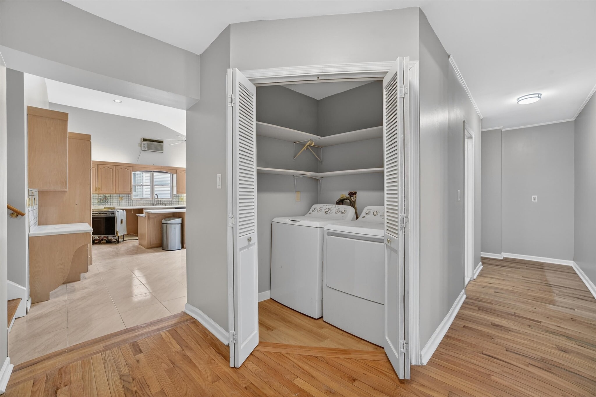 Building Photo - 4 Amackassin Ter