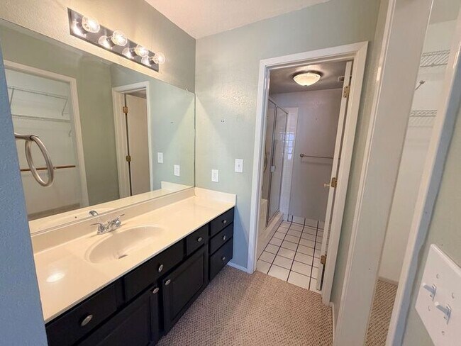 Building Photo - Reno Riverfront Condo - Single Story with Garage