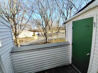 Building Photo - 600 Reusens Rd