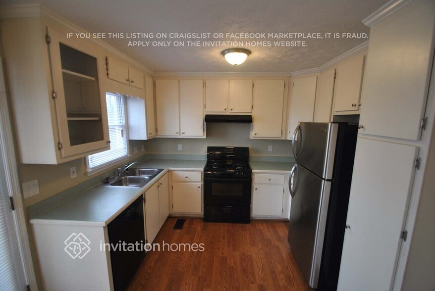 Building Photo - 182 Shallow Ridge Ln NE