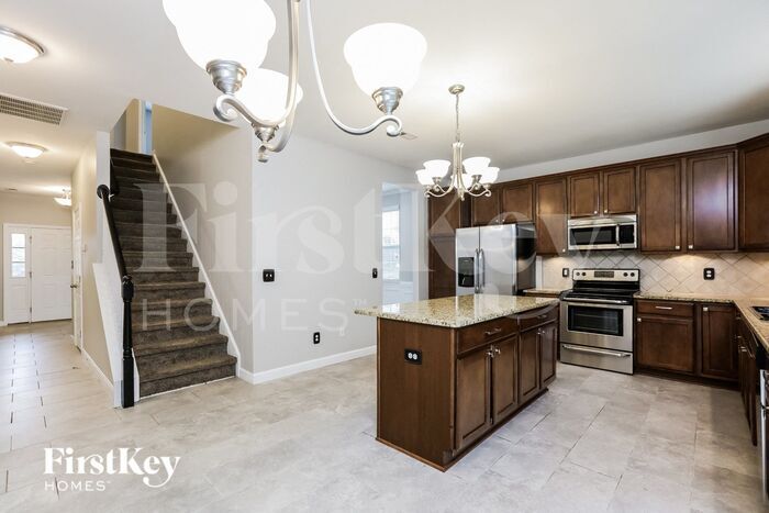Building Photo - 63 Sugarfield Ln