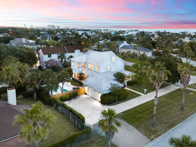 Building Photo - 3976 Ponte Vedra Blvd