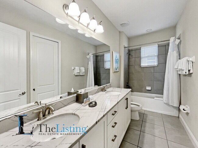 Building Photo - 7755 Westland Dr