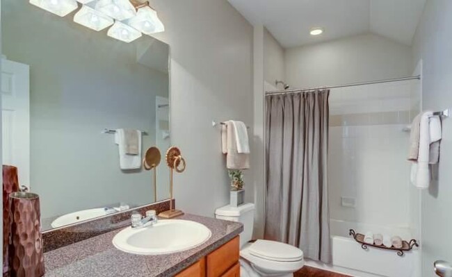 Building Photo - 1 bedroom in Kingwood TX 77339