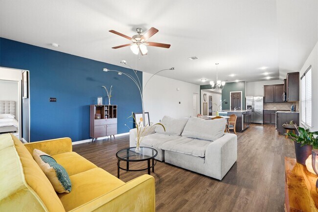 Building Photo - 6303 Cambrai Wood Ln
