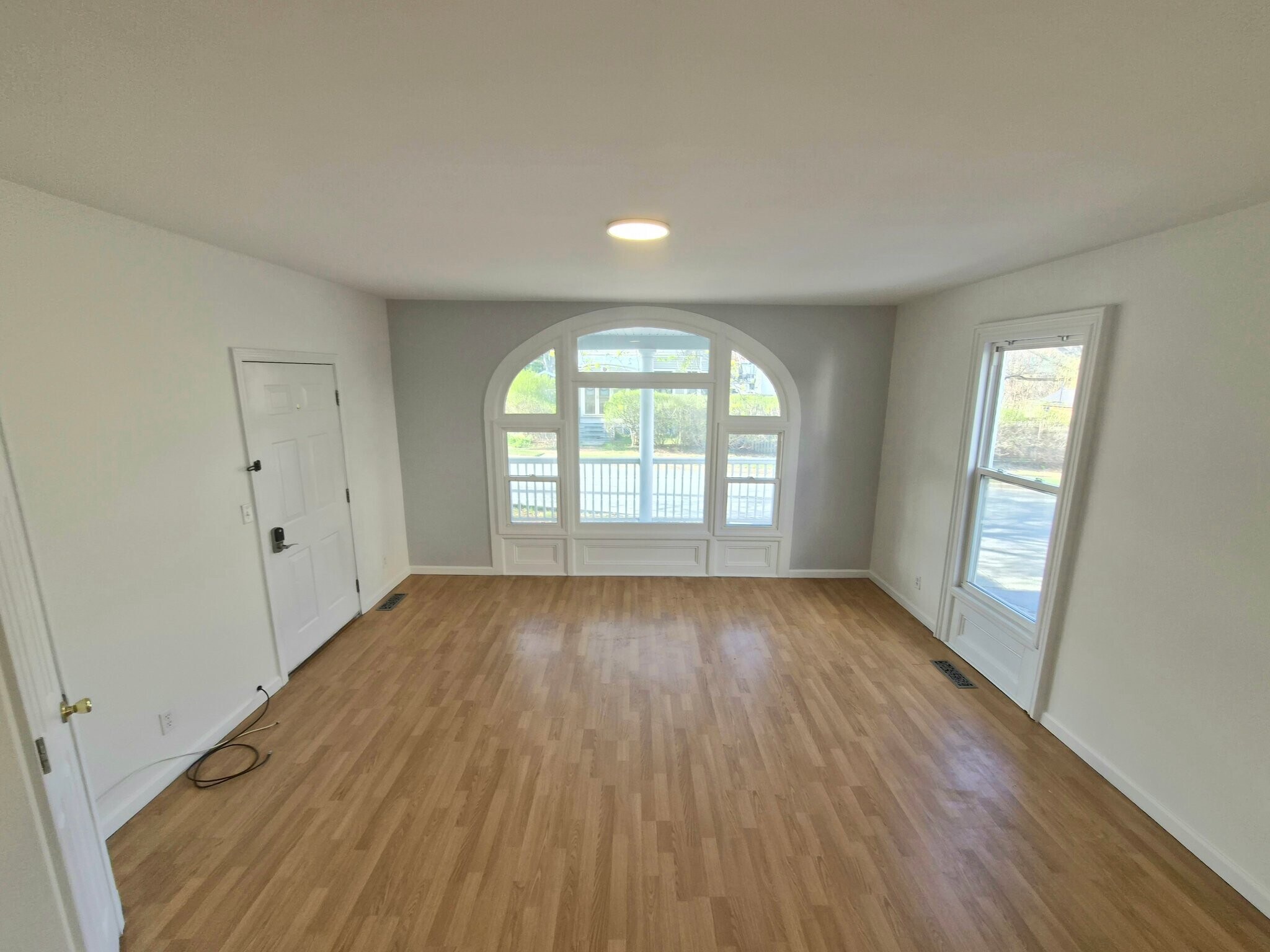 Building Photo - 142 Washington St