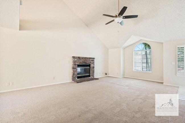 Building Photo - 8840 N Barton Ave