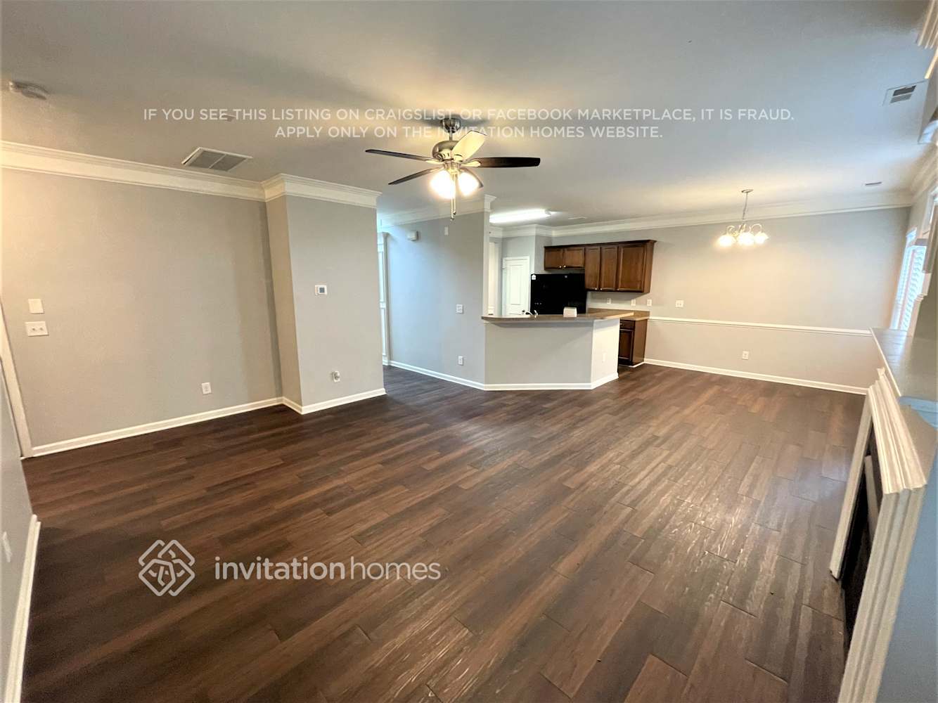 Building Photo - 1631 Eastway Dr