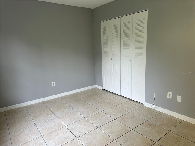 Building Photo - 425 Ricold Terrace