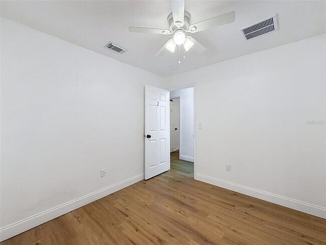 Building Photo - 3316 W Nassau St