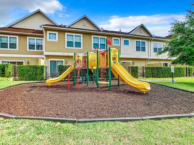 Building Photo - 7516 Sunflower Dr