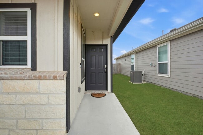 Building Photo - 24721 Cherry Log Ln