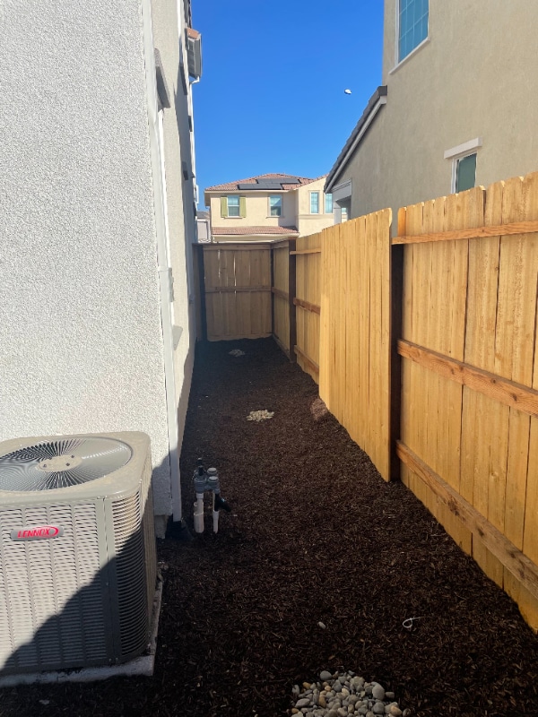 Building Photo - 4803 Lukella Dr