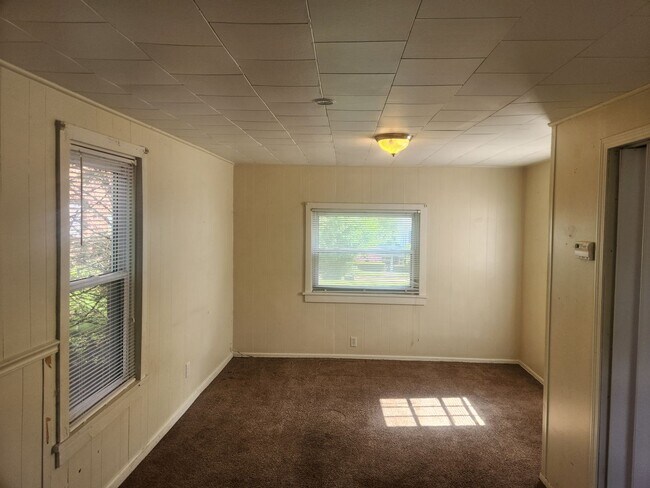 Building Photo - 1726 Ridge Ave