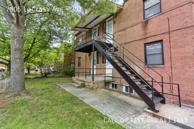 Building Photo - 7805 Lockney Ave
