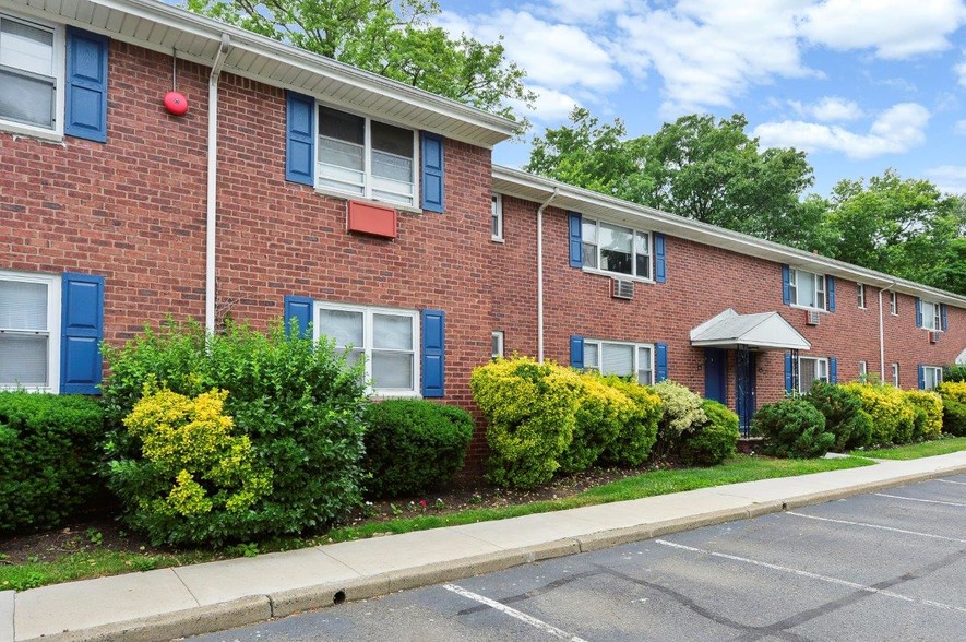 Westview Apartment Homes - 27-55 Green Ave Westwood NJ 07675 ...