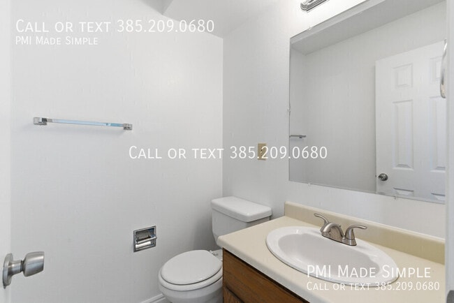 Building Photo - 755 E 950 S St