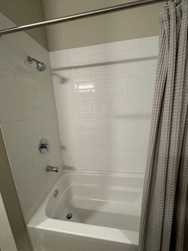 Building Photo - 3601 James Pitts Dr